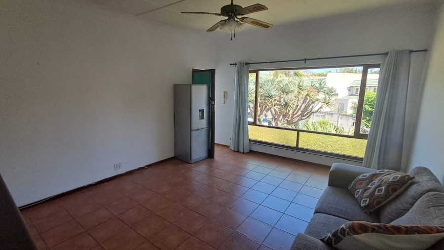 To Let 1 Bedroom Property for Rent in Beacon Bay Eastern Cape